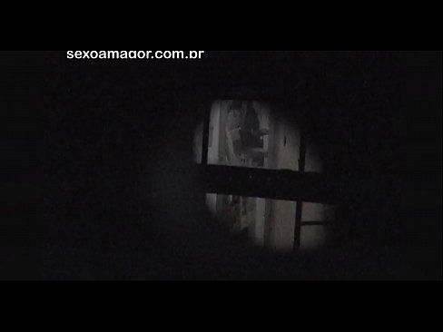 ❤️ Блонді таємно знімає на відео сусідський вуайерист, прихований за порожнистими цеглами ❌ Порно на порно uk.xsexshop.ru ❌️❤